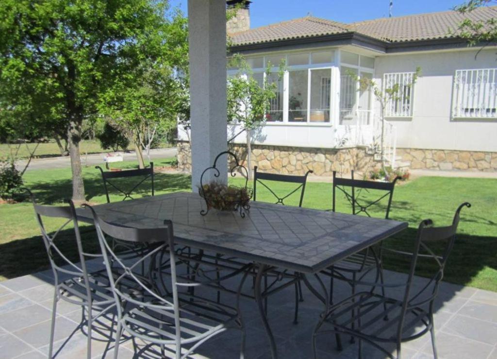 Tres Hermanos Con Piscina Privada Pelabravo Exterior foto